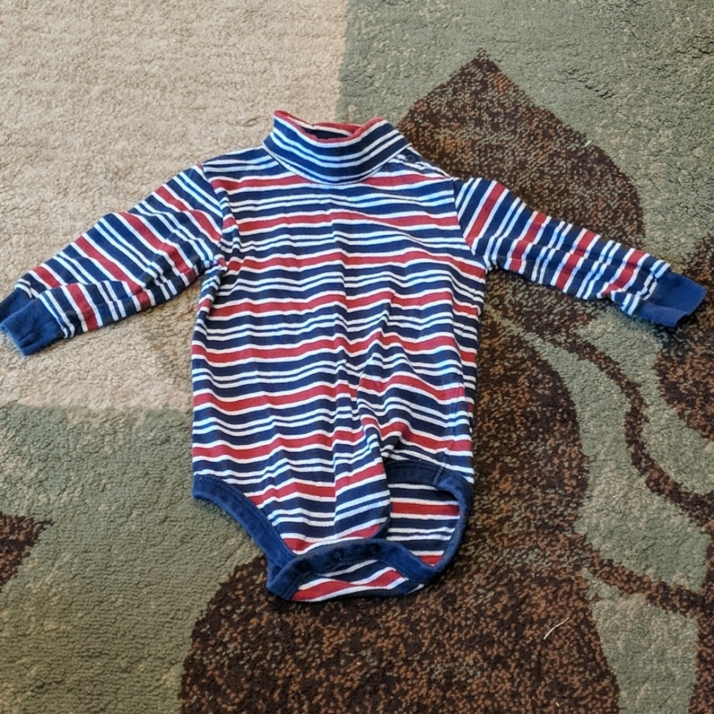 TKS basics boys turtle neck